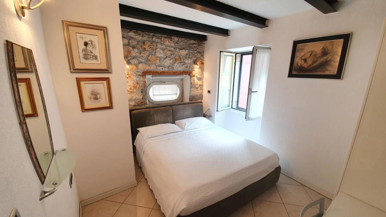 Apartments Villa Ernesta Rovinj Buitenkant foto